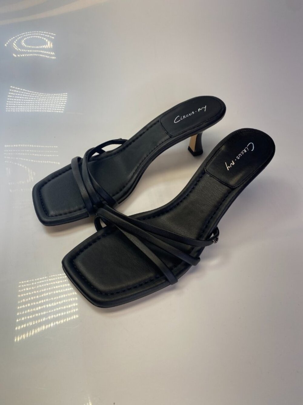 Circus By Sam Edelman Women's Cecily Black Strap heel Sandal Sz 9